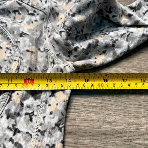 Lululemon Women's Nice Asana Jacket - Picture 6 of 7